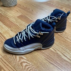 Air Jordan 12 obsidian Size 7us